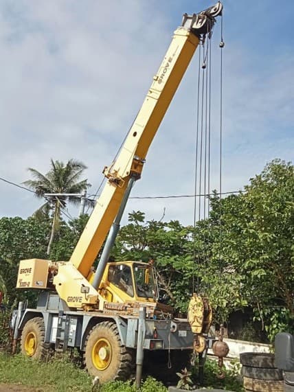 30Tons Grove Rough Terrain Crane