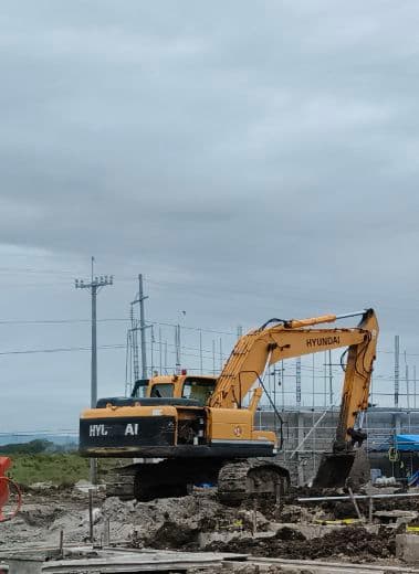 Hyundai Excavator Backhoe LC220