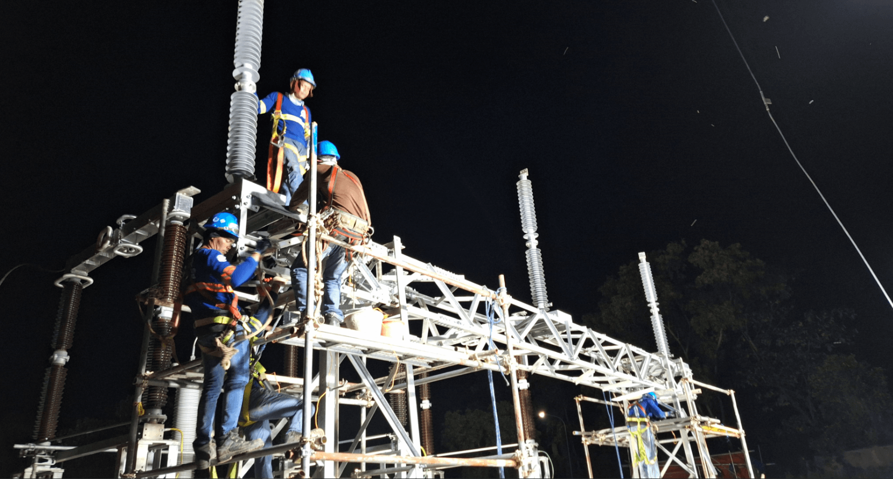 Switchyard HV Equipment Installation Aerial Buswork and OHGW Grounding and Lighting Installation thumbnail 6